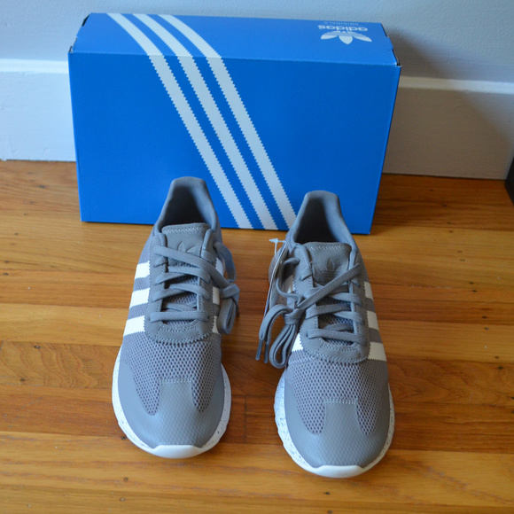 ADIDAS Originals Grey Flashback Sneakers - Picture 8 of 8